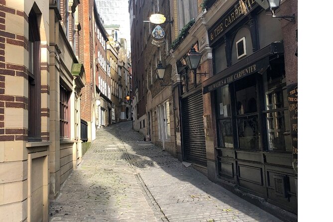 Walking Tours - Sights of London- price includes upto 10 people - What Sam adds to the experience