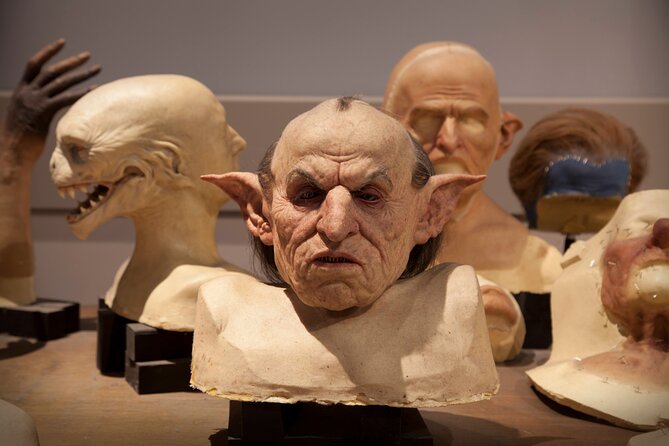 Warner Bros. Studio Tour London - The Making of Harry Potter and Oxford Day Trip - Food, weather, and the practical details