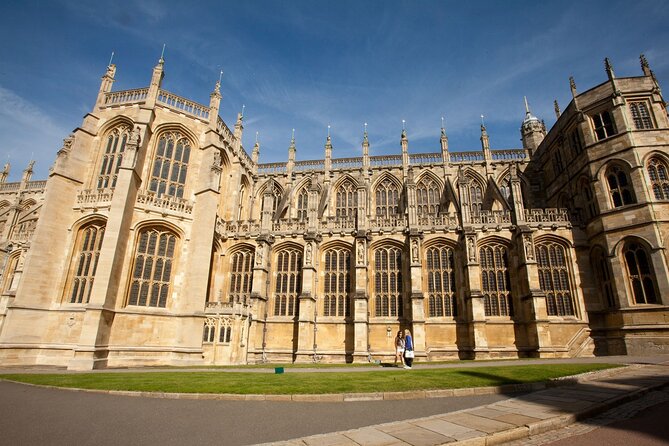 Windsor Castle, Stonehenge, and Oxford Day Trip from London - The coach ride is part of the calculation