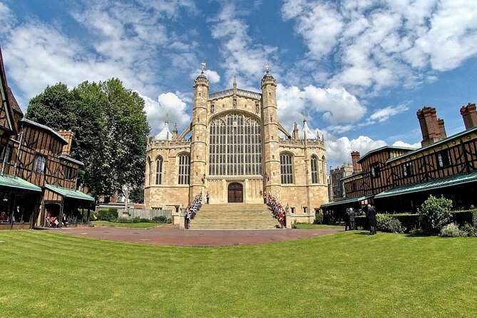 Windsor Castle, Stonehenge & Oxford Private Car Tour from London - Who will enjoy this tour most