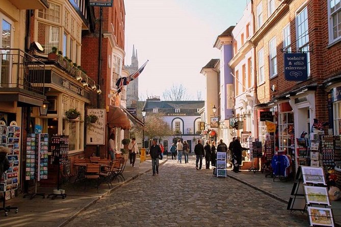 Windsor, Stonehenge and Bath Day Trip from London Spanish - What the price includes, and where it can change